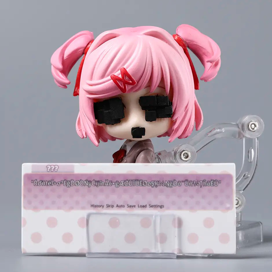Action-Figure Articulável Natsuki - Doki Doki Literature Club! (8,5cm)