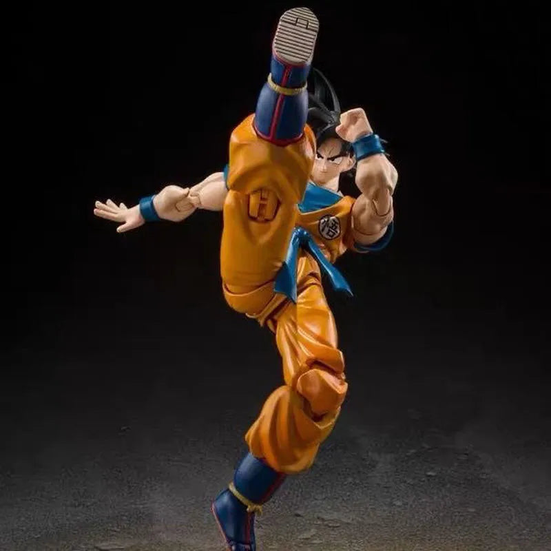 Action-Figure Dragon Ball Super Hero Goku
