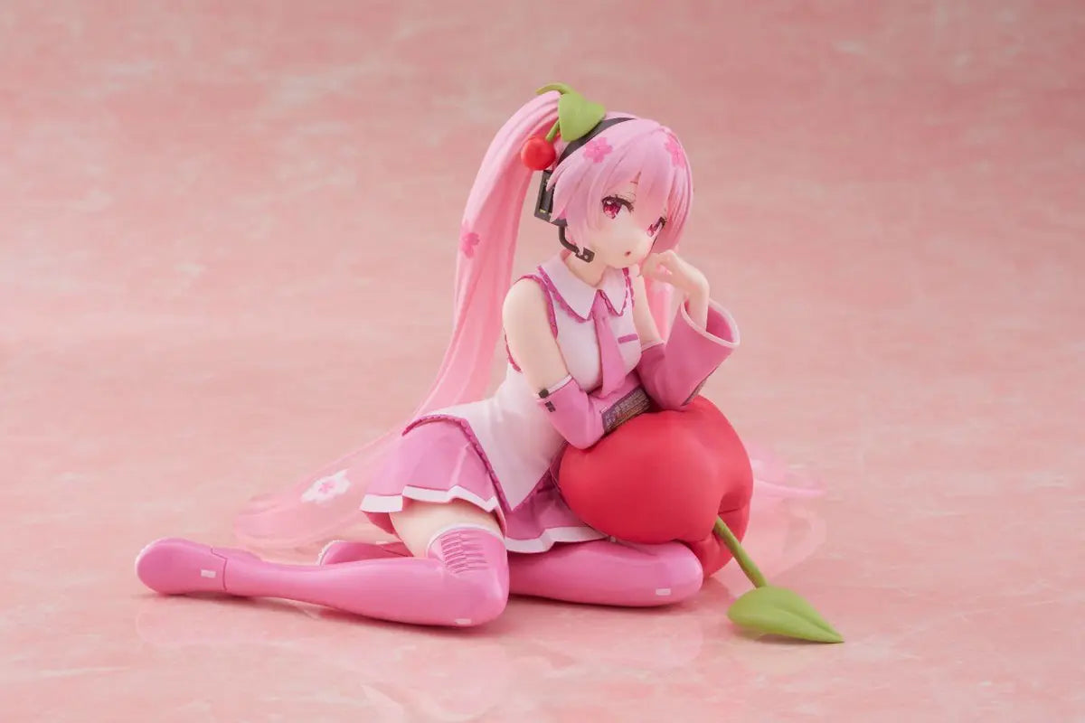 Action-Figure Hatsune Miku Sakura 13cm