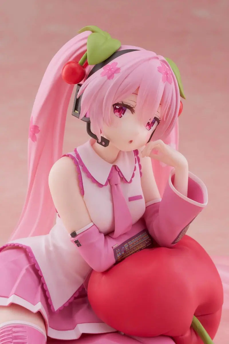 Action-Figure Hatsune Miku Sakura 13cm