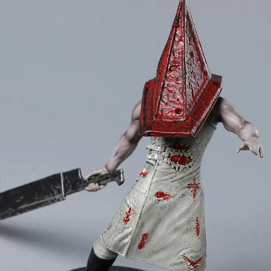 Action-Figure Red Pyramid Thing - Silent Hill (18cm)