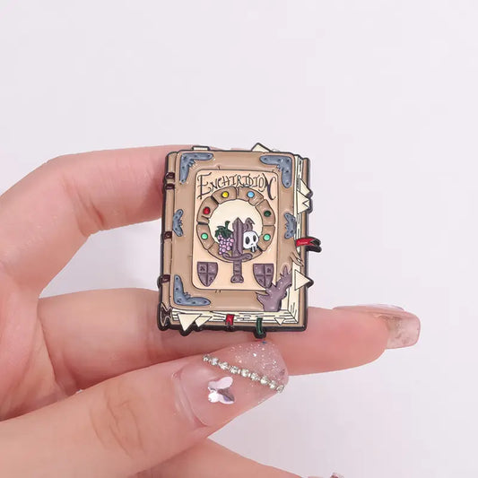 Enchiridion Brooch 40mm