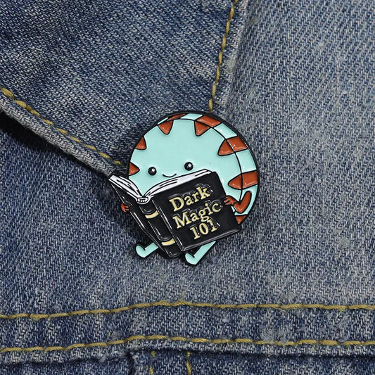 Mint Butler Brooch 27mm