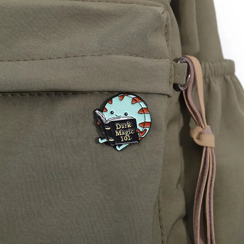 Mint Butler Brooch 27mm