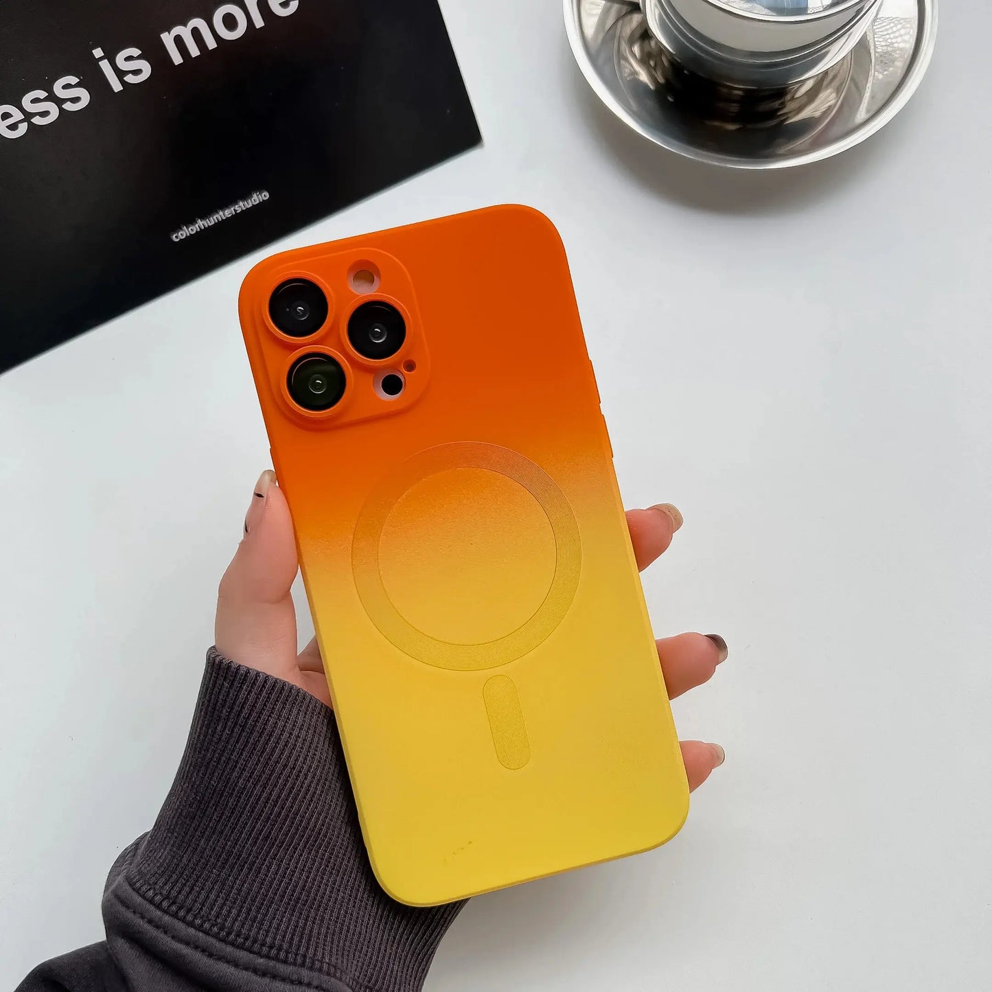 Funda protectora con degradado en Y para iPhone