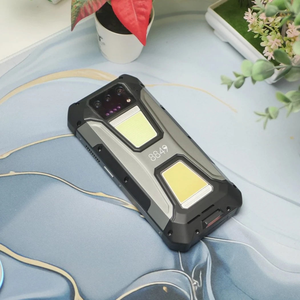 Tank 2 Pro Smartphone (16GB RAM)