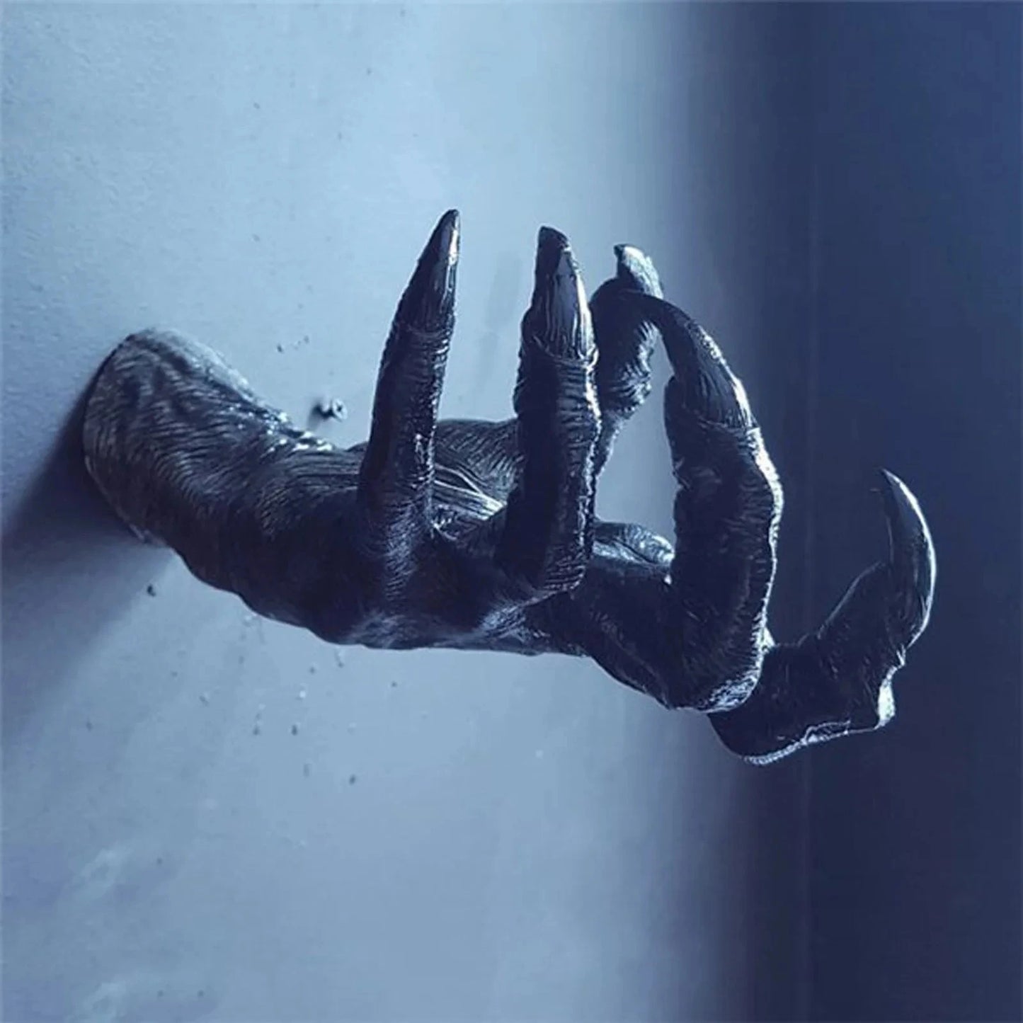 Estatua de la mano de bruja
