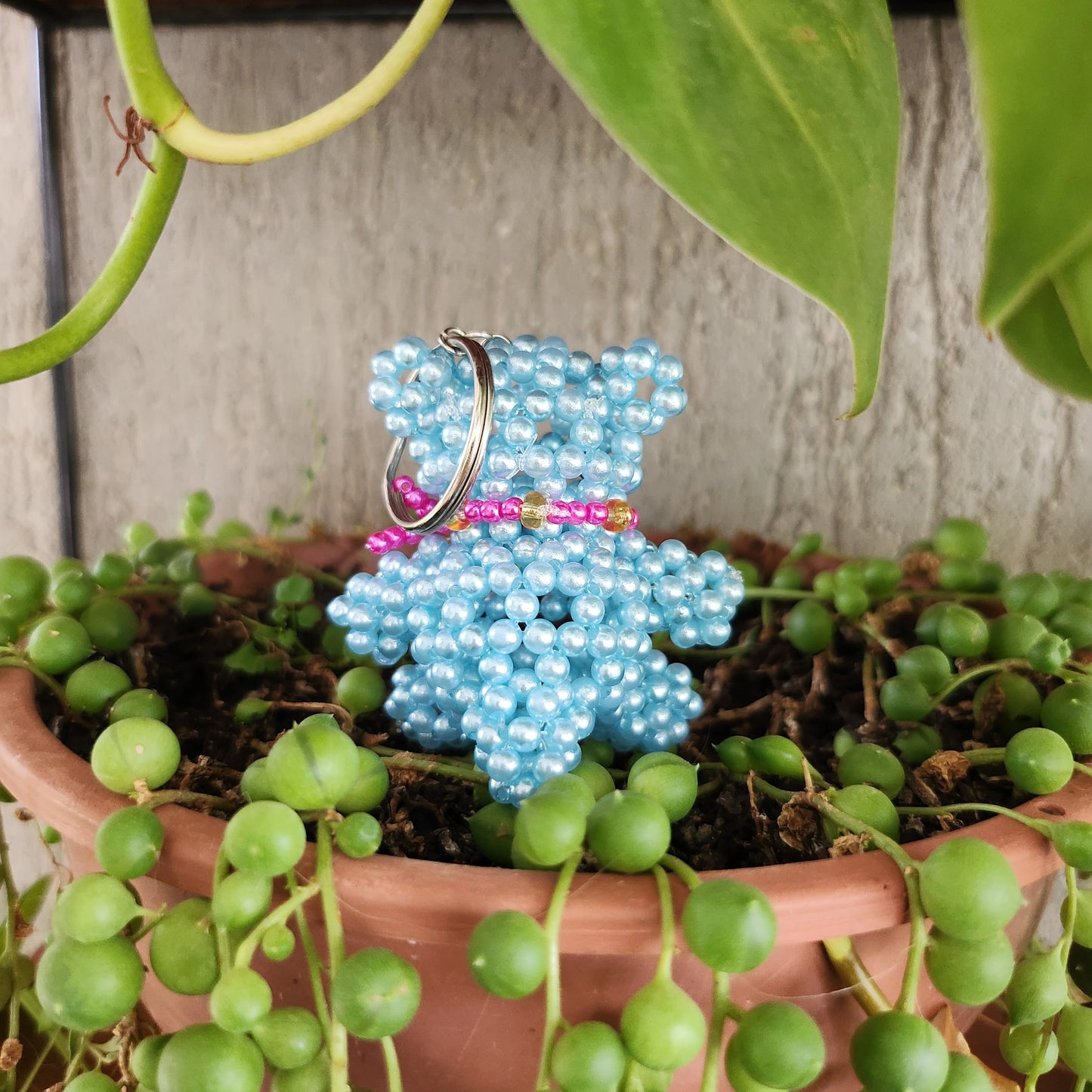 Chaveiro de Miçanga Ursinho Melvin (6cm)