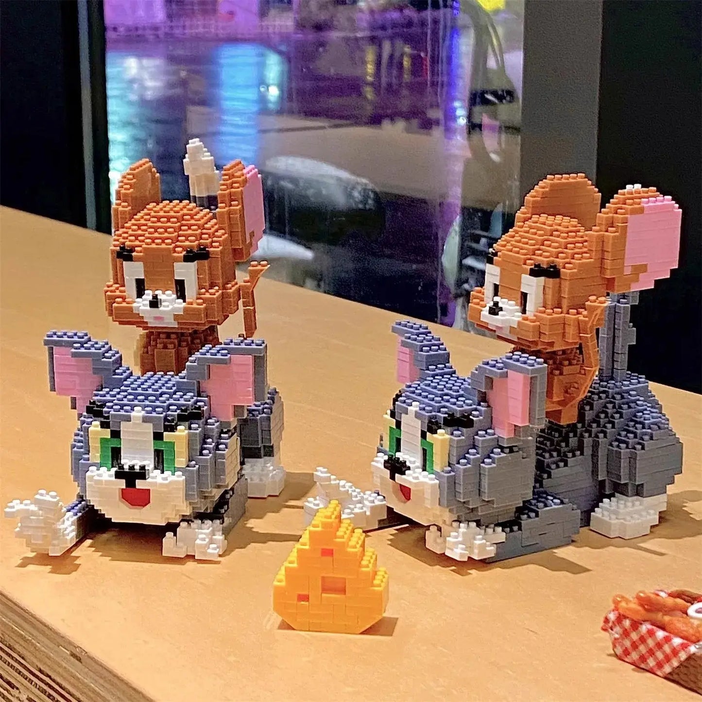 Tom y Jerry para construir de 7,36 cm