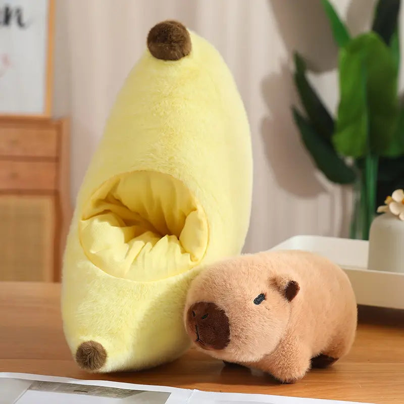Pelúcia Capivarinha-Fruta (35-45cm)