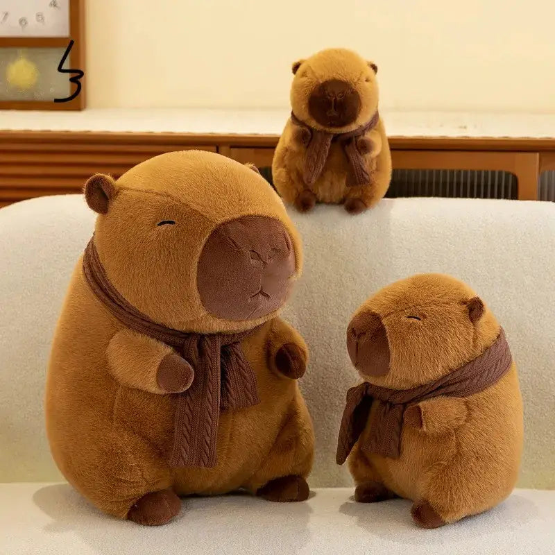 Peluche Carpincho con Bufanda 35cm