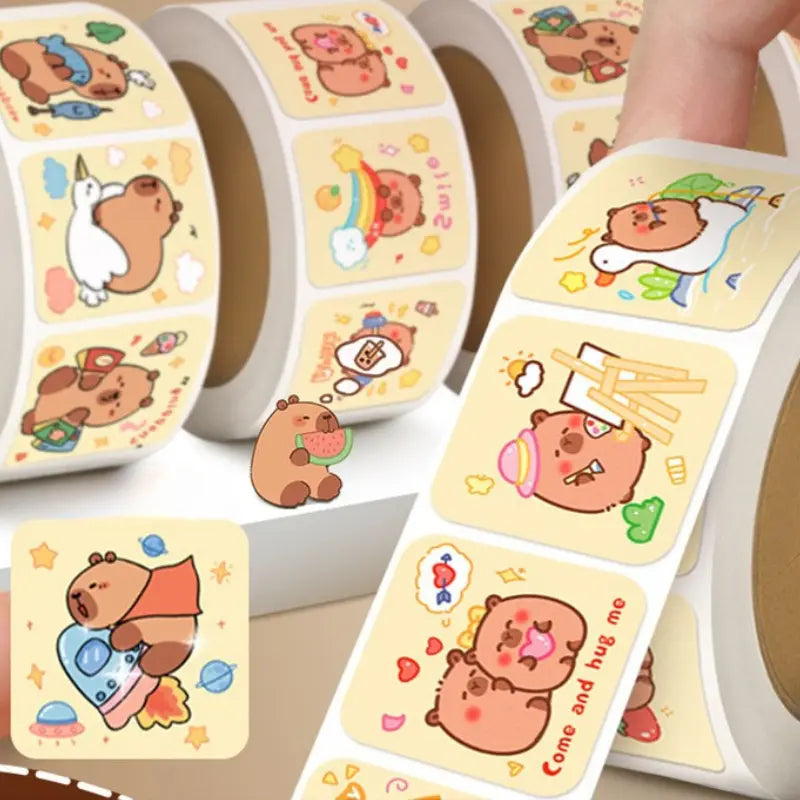 Capybara Sticker Roll (300 Pieces)