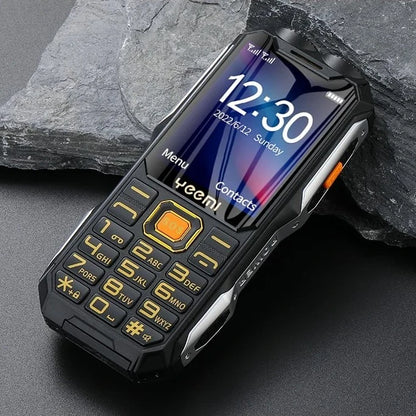 Q8 GSM Armored Cell Phone