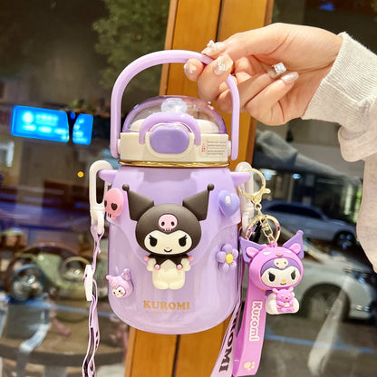 Garrafa Térmica Sanrio – 700ml (Kuromi, Cinnamoroll...)