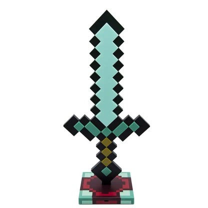 Luminária Espada de Diamante (Minecraft)