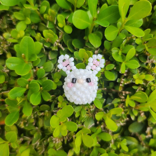 Miçanga Coelhinho Pompom (2,5cm)