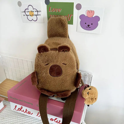 Mochilinha Capibag – Pelúcia de Ombro com Chaveiro