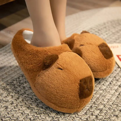 Pantufa de Capivara 25cm