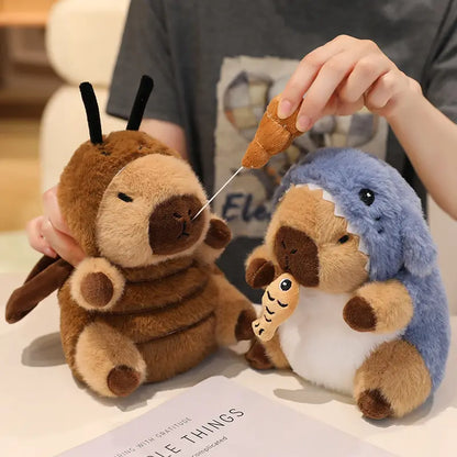 Pelúcia Capivara-Cosplayer (20cm)
