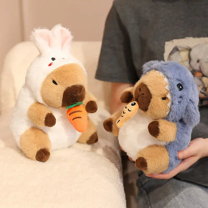 Pelúcia Capivara-Cosplayer (20cm)