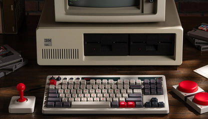 Retro Mechanical Keyboard (2.4Ghz Wireless)